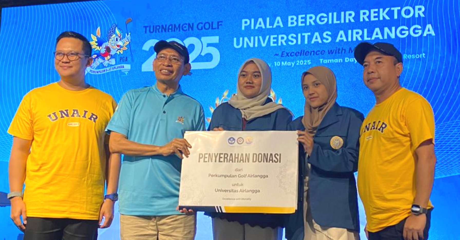Perkumpulan Golf Airlangga Dukung Pendidikan Mahasiswa UNAIR Lewat Donasi melalui PUSPAS UNAIR